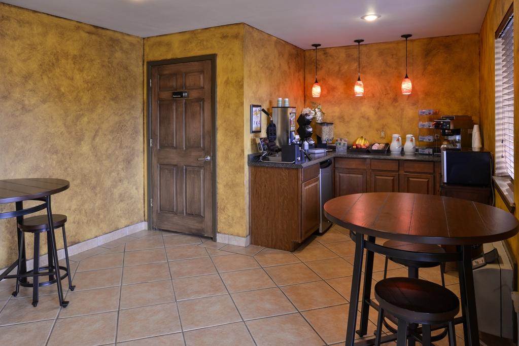 Americas Best Value Inn And Suites Little Rock Facilidades foto